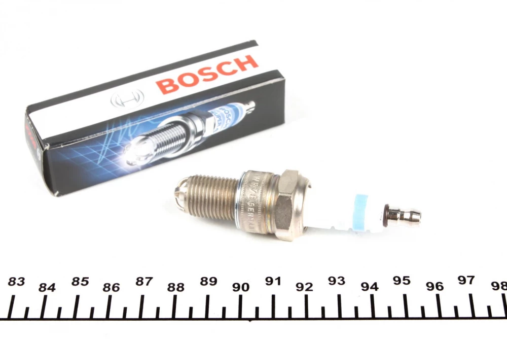 BOSCH ,WR78 свічка запалювання.SUPER 4 (4-х конт.) AUDI DAEWOO FIAT FORD OPEL VW...