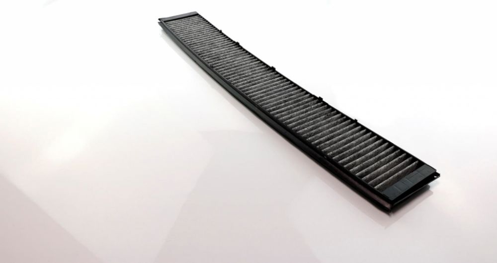 Фільтр салонний BMW 3 (E36, E46), X3 (E83), 94-11, вугільний